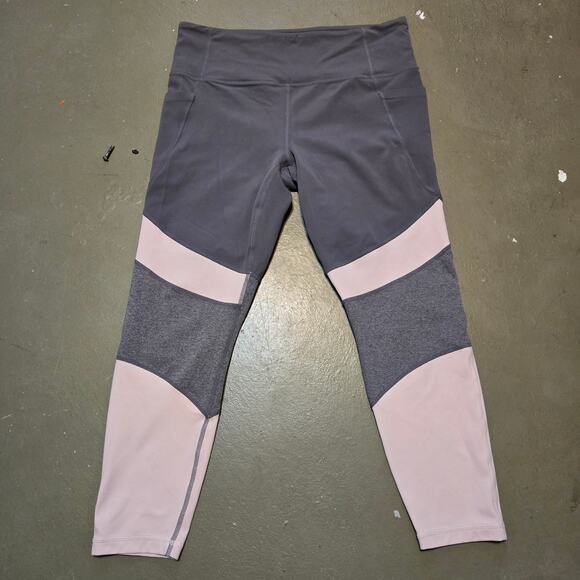 Athleta Mid Rise Salutation Mod Block 7/8 Tight Leggings Women's Size Large - Picture 2 of 6